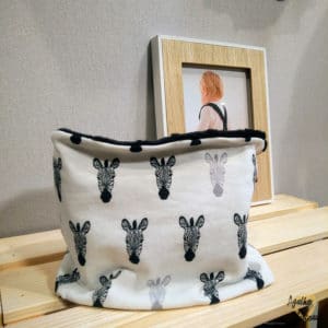 snood ou tour du coup enfant Agathe et Marceau motif zèbre 100% fait main et tissu Oeko-tex